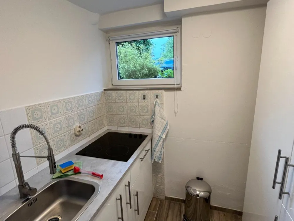 Helle, möblierte 40m2 2-Zimmer ELW in Kassel Bad-Wilhelmshöhe