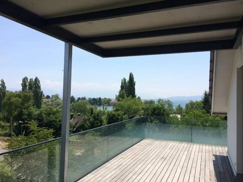 Penthouse in Wasserburg: Spacious Living with 4 Rooms