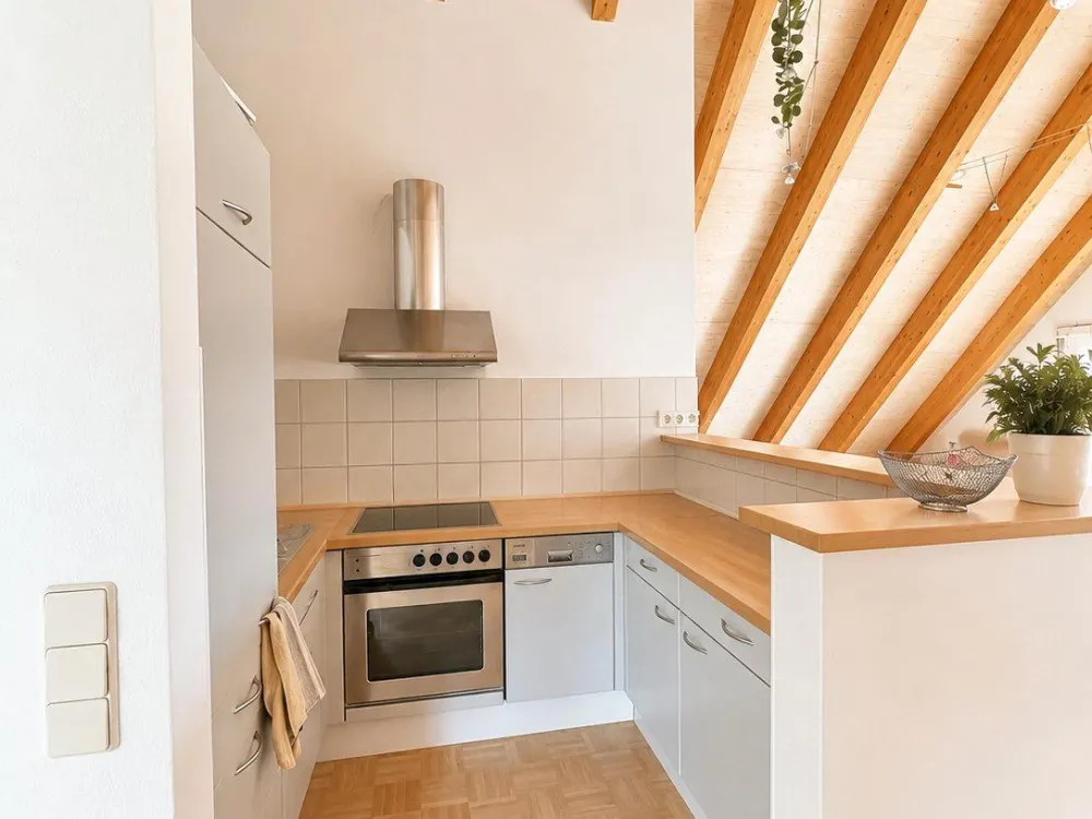 3-Room Attic Apartment in Ochsenhausen