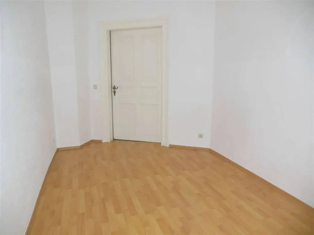 VIEL PLATZ! Geräumige 5 Zi-Whg. | 2 Bäder | für Familien und WG´s geeignet!