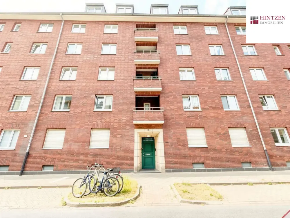 Möbelierte 2 Zimmer Wohnung in zentraler Lage von Düsseldorf nahe des Medienhafens