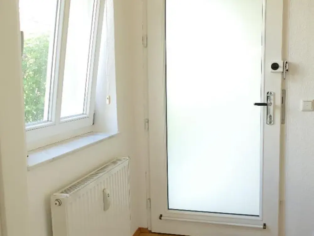 Für Senioren oder hilfsbedürftige Menschen: Kleine Zwei-Zimmer Wohnung in Seniorenanlage "Am Wall...