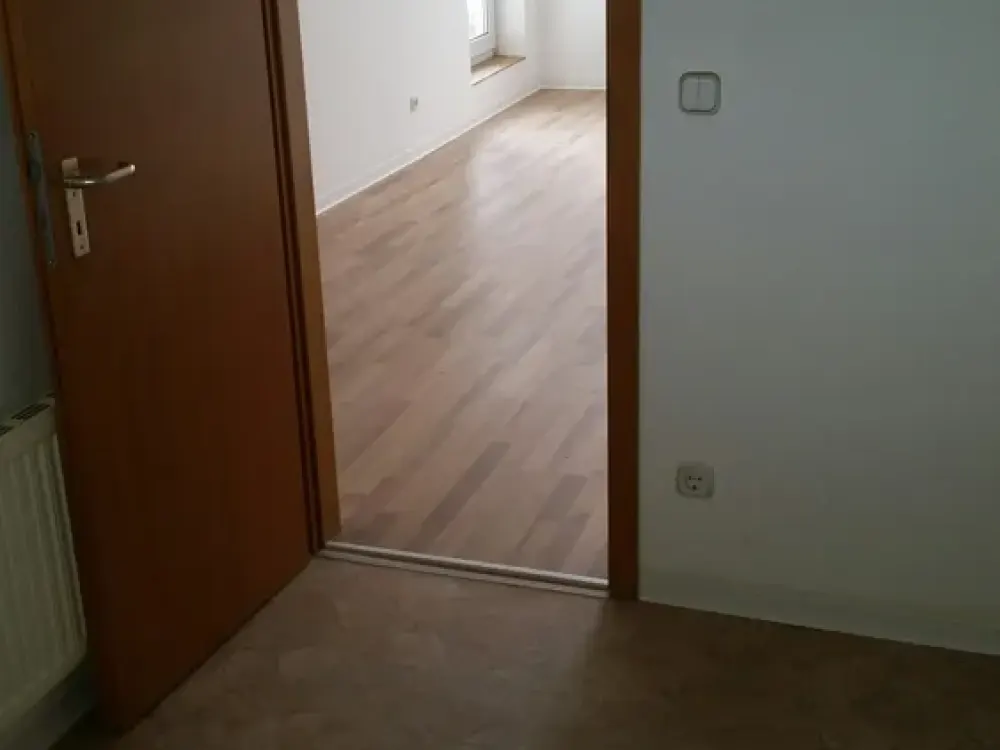 geräumige 2-Raumwohnung mit Dachterrasse *direkt vom Vermieter*