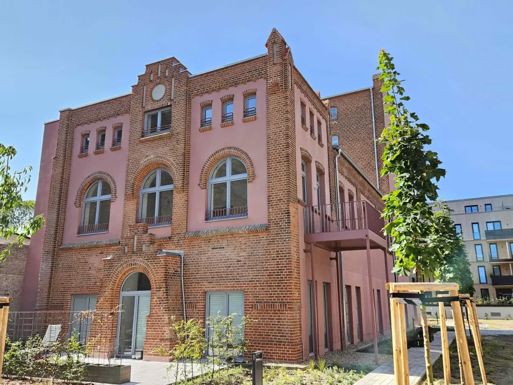 Saniertes Loft mit drei Zimmern in Berlin-Grünau