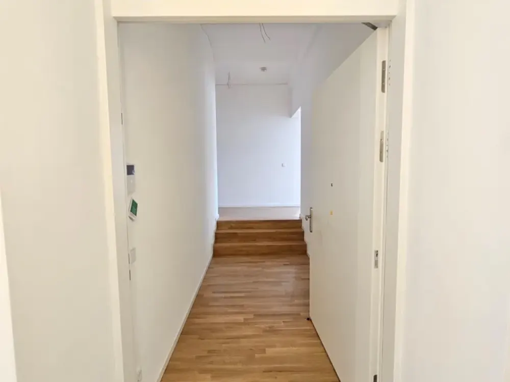 Saniertes Loft mit drei Zimmern in Berlin-Grünau