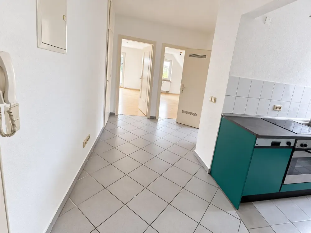 Helle 2-Zimmer-Dachgeschosswohnung mit Balkon in Ronnenberg