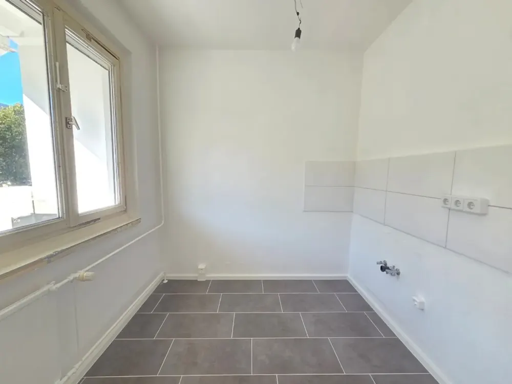 ** WBS-L Required! ** - 🔑 Soon Ready to Move In: Your New 3-Room Home!