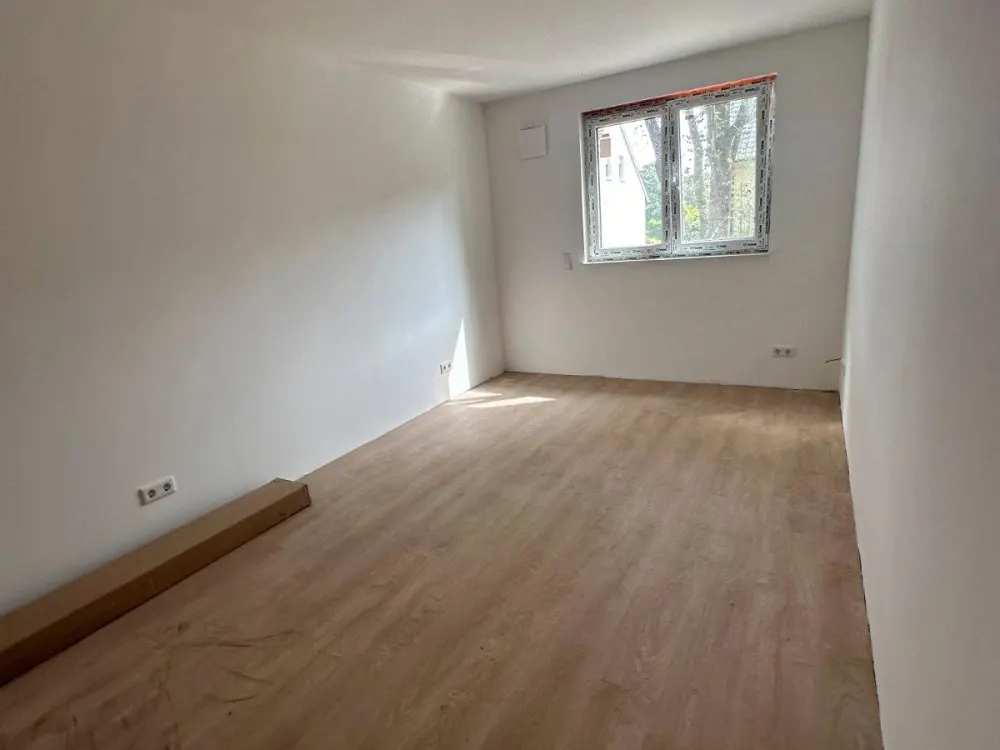 Wunderschöne 3-Zi-Whg mit Balkon in toller Lage zu vermieten!