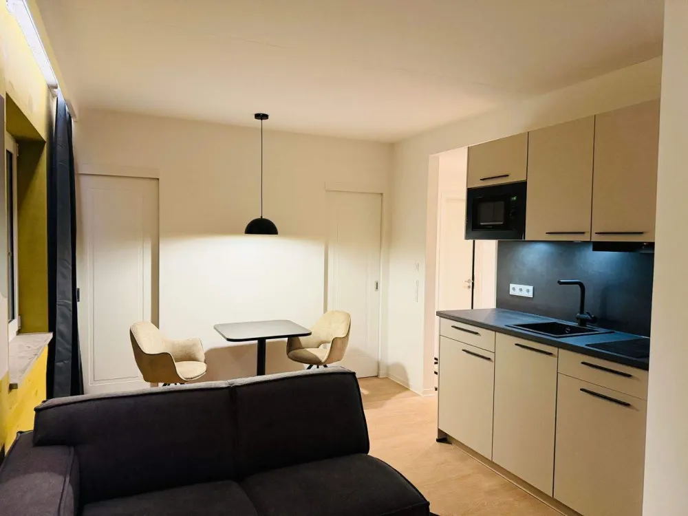 ***ALL-INCLUSIVE MIETE ~LUXURIÖSE MÖBLIERTE APARTMENTS***