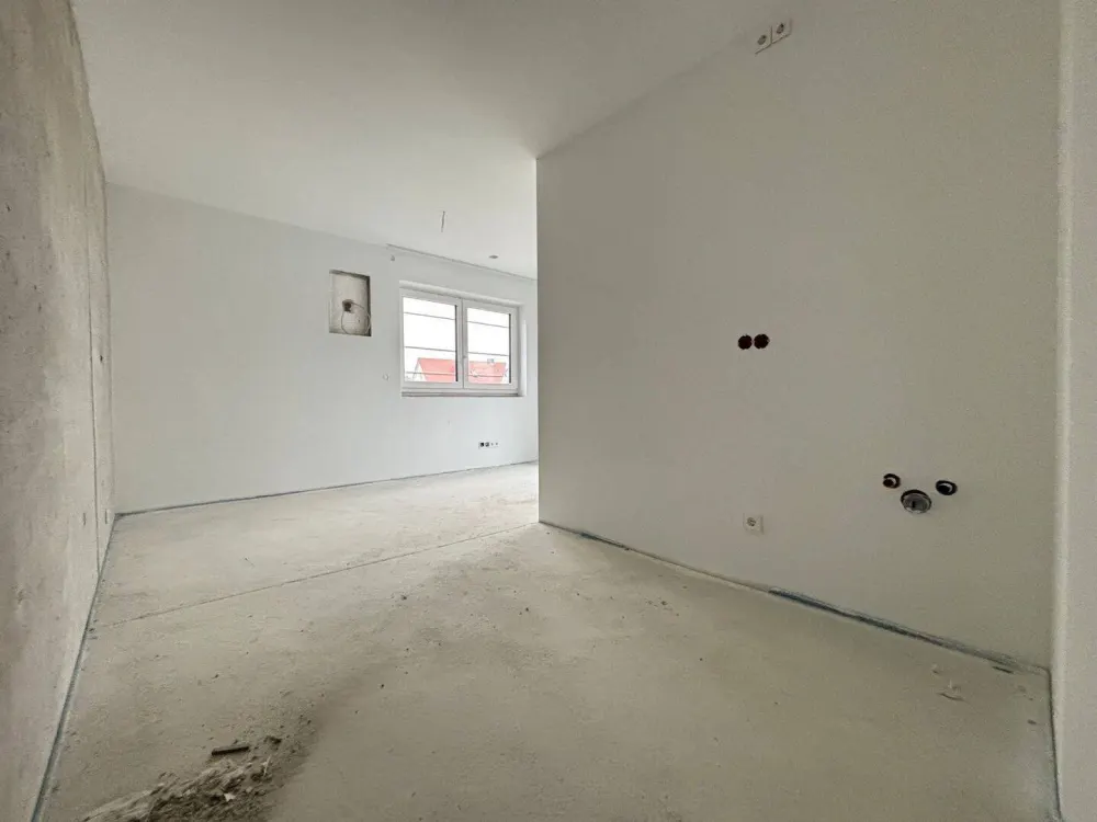 Neubau. Dachgeschoss. Terrasse. Kompakt. Komplett eingerichtet. Alle Nebenkosten inklusive.
