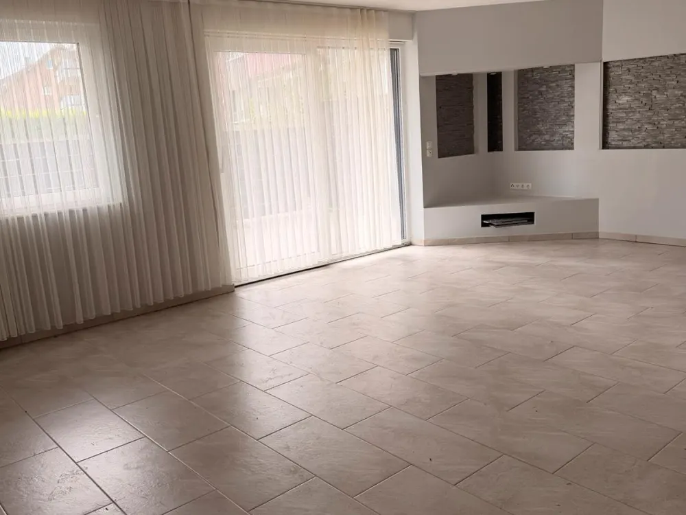 3-Zimmer-Erdgeschosswohnung mit Terrasse in Leverkusen-Bürrig