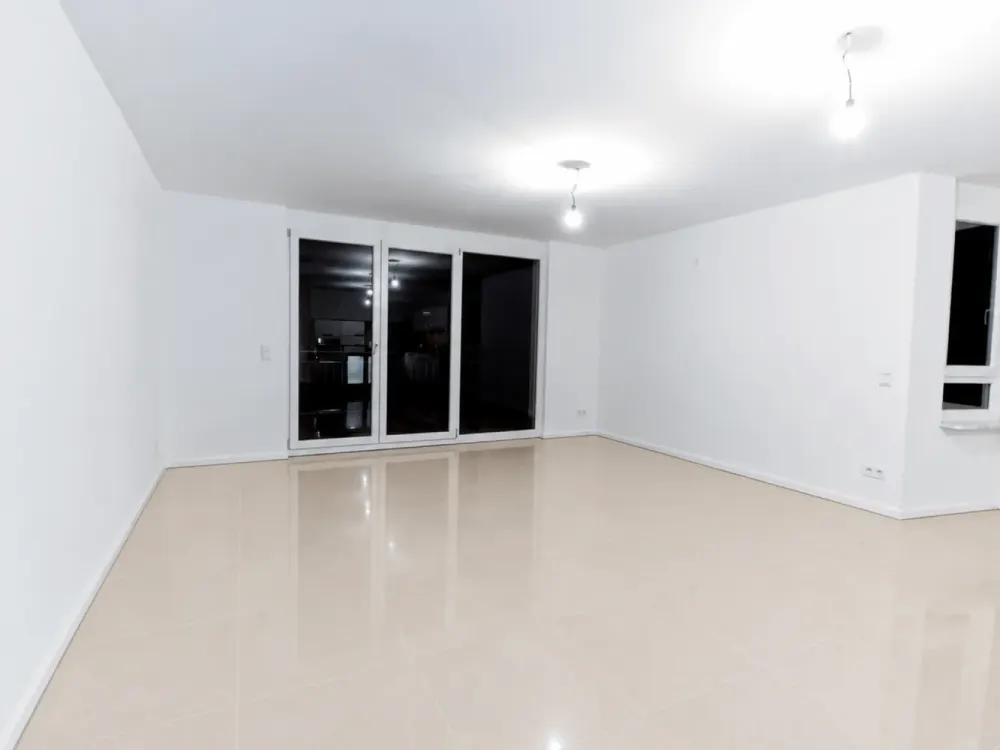 Helle 3-Zimmer-Wohnung mit Whirlpool, Dampfdusche und Blick ins Grüne