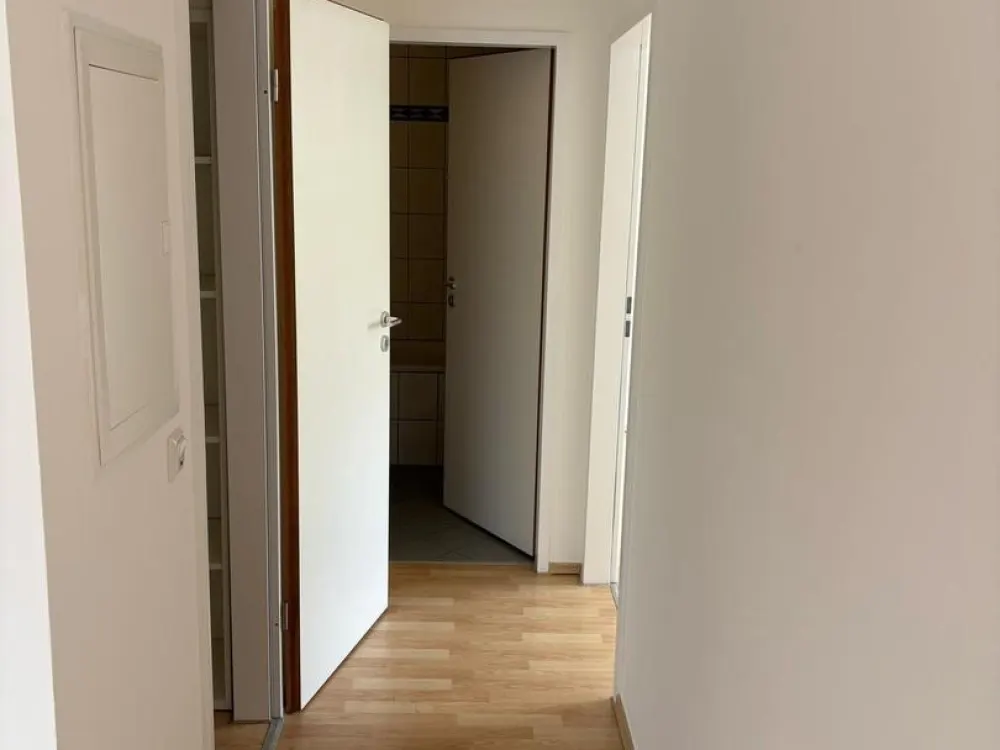 Penthouse mit EBK Und Dachterrasse im Grünen