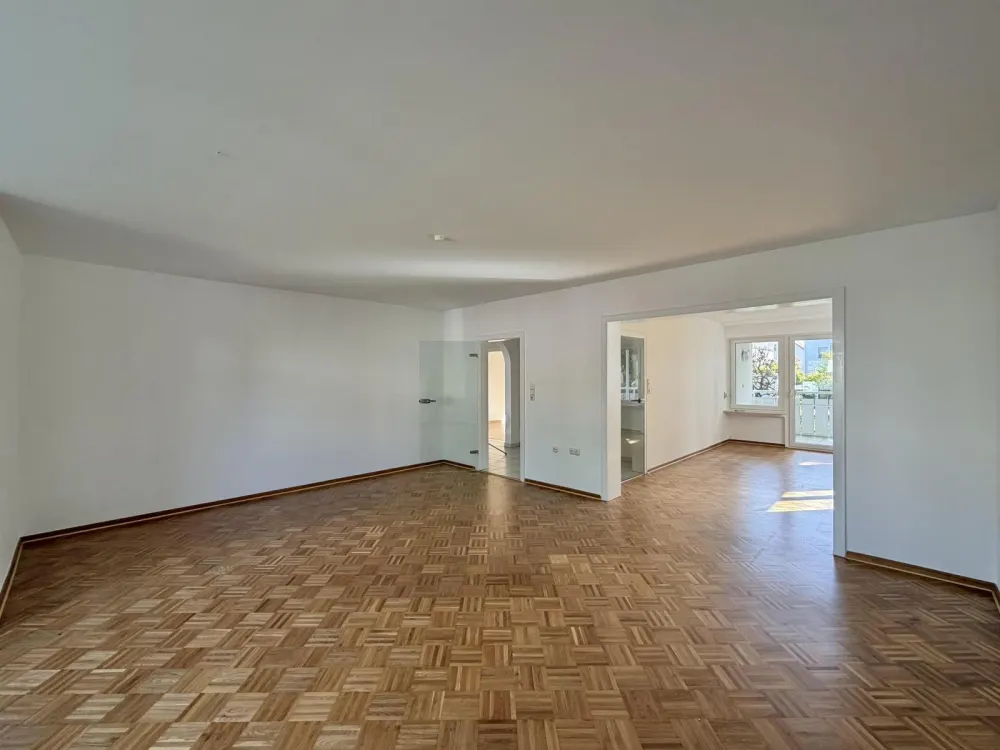 Geräumige 2,5 Zi.- Wohnung - Gesuchte Wohnlage - OF-Bürgel