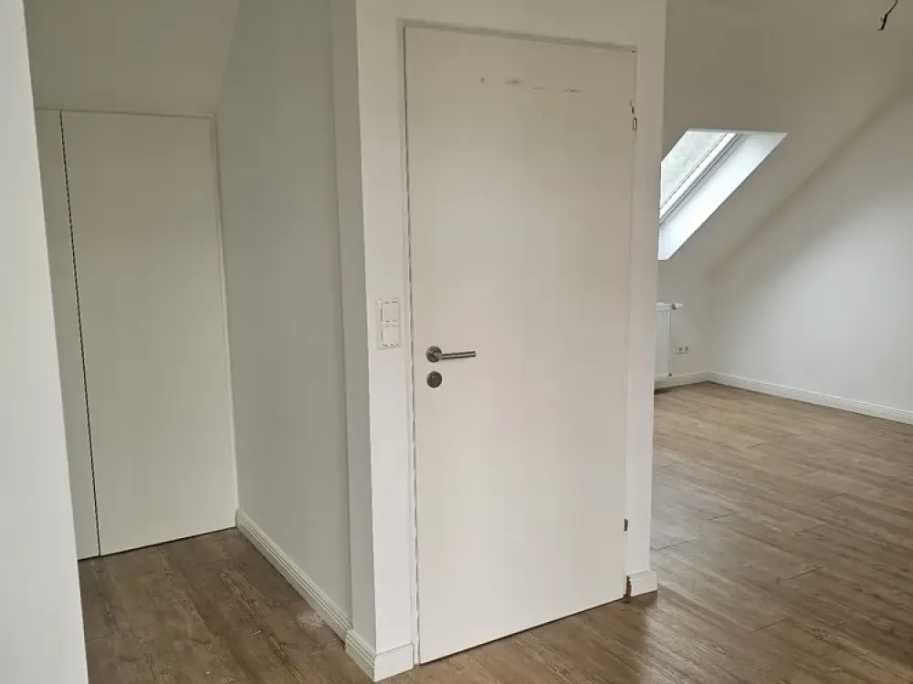 sanierte, charmante Wohnung im Grünen, bezugsfrei ab 01.09.2026