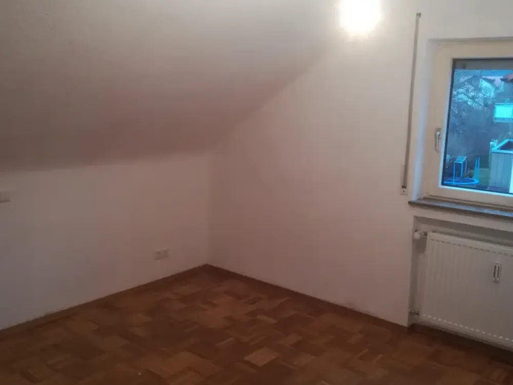 Helle 4-Zimmer-Dachgeschosswohnung mit 54 m²