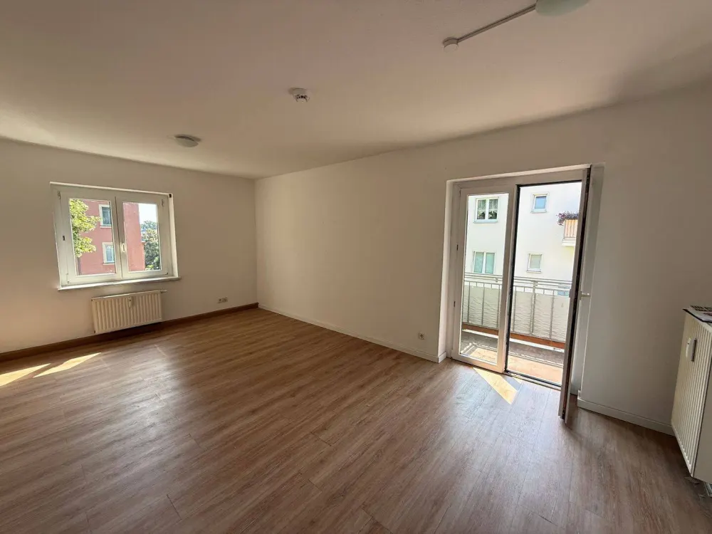 Moderne 2-Zimmer-Wohnung in Briesnitz, Dresden, Ideal für Singles und Paare