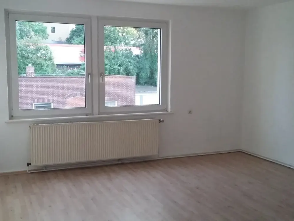 Schöne helle, sonnige Einzimmerwohnung Nähe Braunschweigerplatz