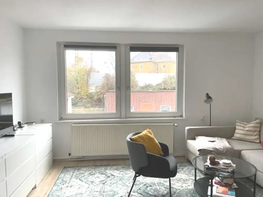 Schöne helle, sonnige Einzimmerwohnung Nähe Braunschweigerplatz