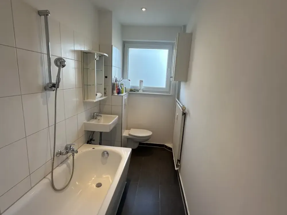 Alltagstauglich wohnen: 3-Zimmer-Wohnung in Berlin-Tiergarten