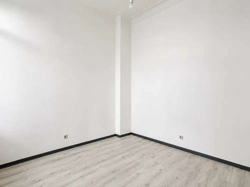 APPARTMENT IN KREFELD ZU MIETEN!