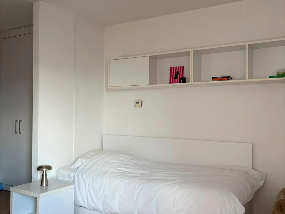 Moderne 1- Zimmer-Wohnung mit großem Balkon und Weitblick
