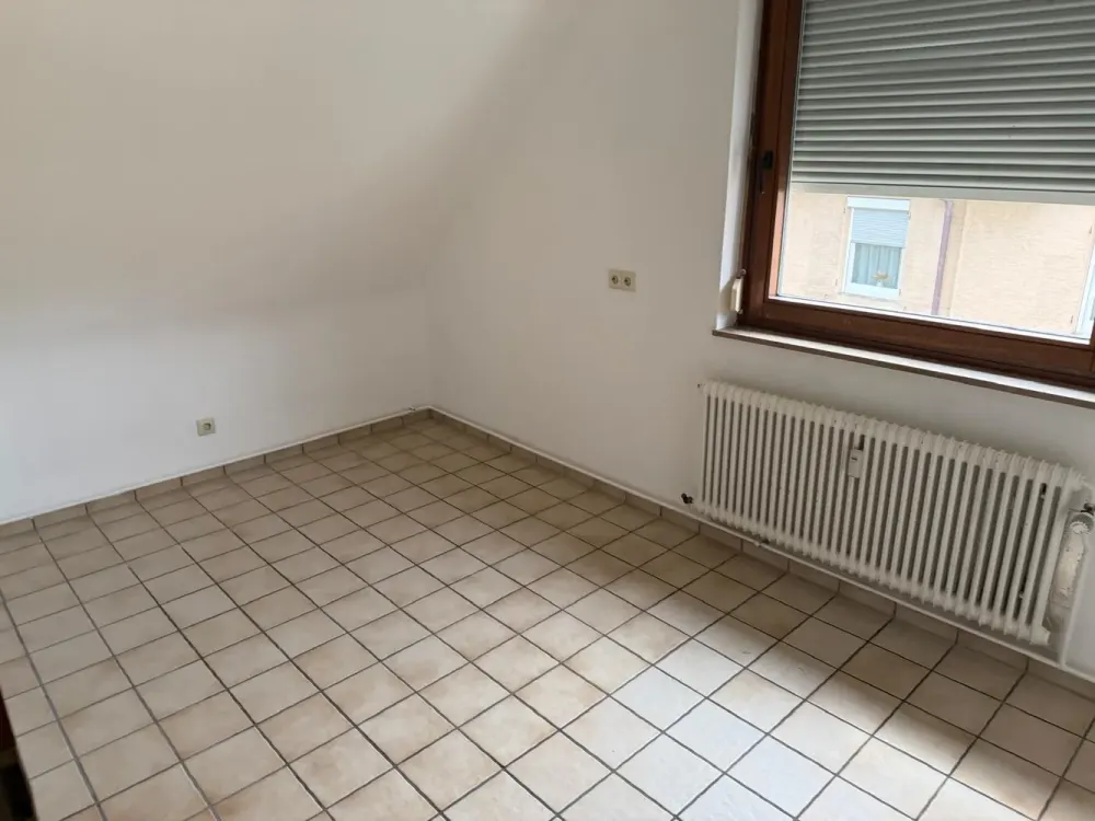 4-Zimmer-Dachgeschosswohnung in guter Lage