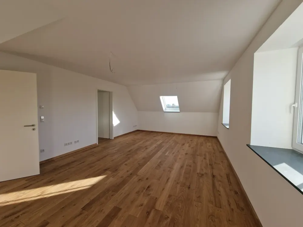5-Zimmer Dachgeschosswohnung in Everswinkel mit Aussenstellplätze