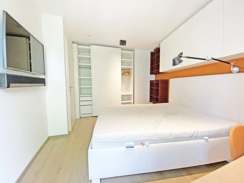 Perfect for a two-person shared flat! Stylish garden apartment with extensive and high-quality furnishings
