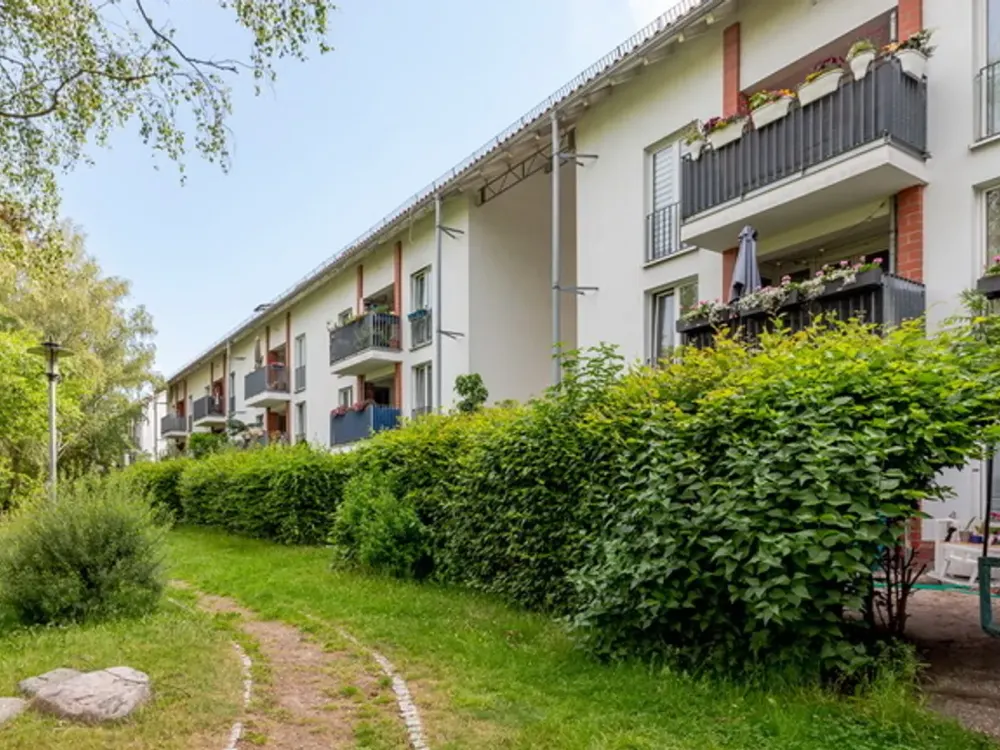 *WBS Schwerbehinderte/Rollstuhlfahrer*2-Zi-Wohnung mit Einbauküche und Mietergarten