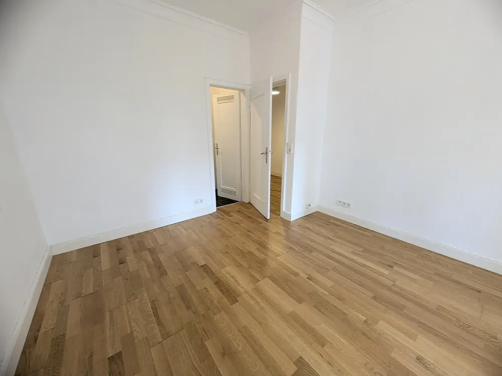 *Schöne 2-Zimmerwohnung mit Einbauküche in der Seyfferstraße im Stuttgarter Westen*