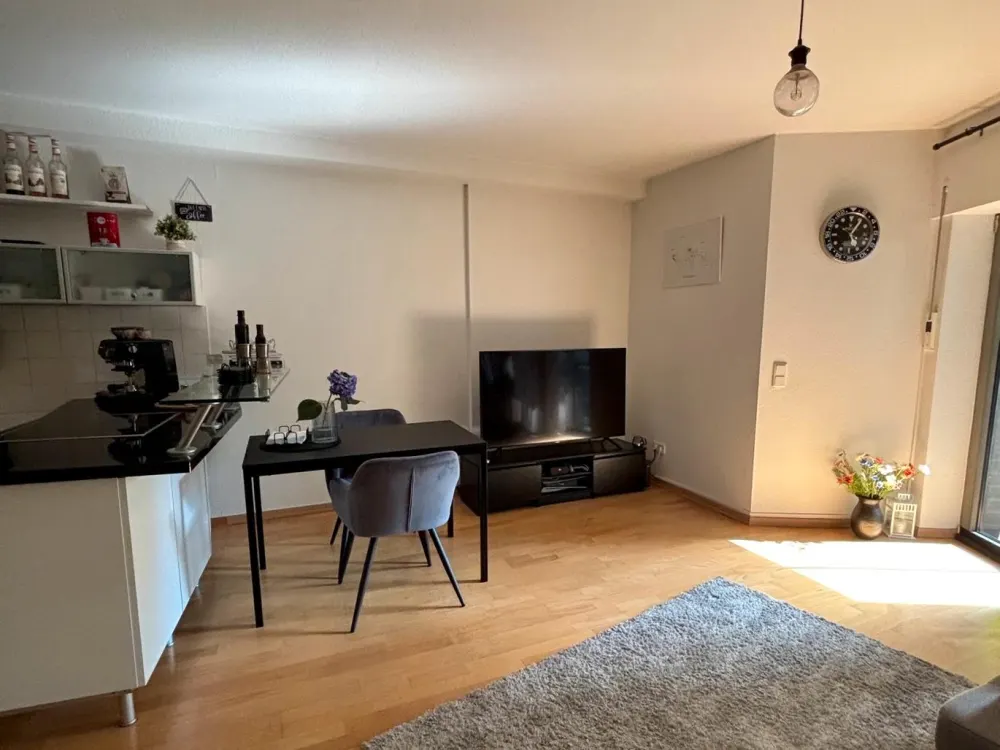 Untermiete - Möblierte Maisonettewohnung mit Garten & Balkon