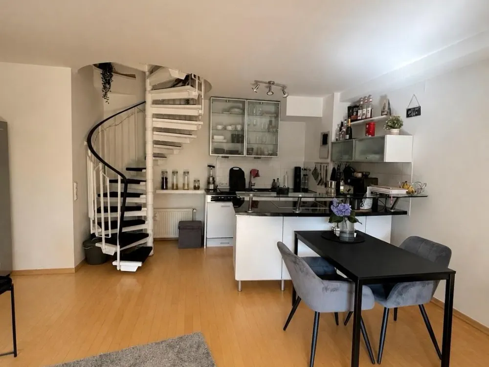 Untermiete - Möblierte Maisonettewohnung mit Garten & Balkon