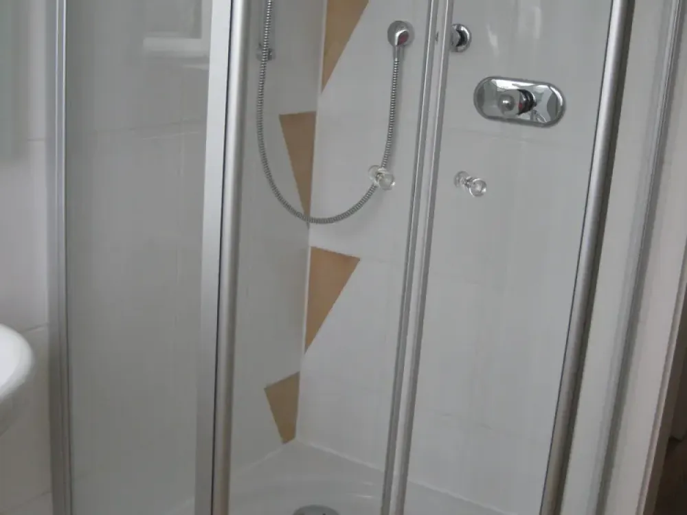 Lichtdurchflutete 3-Zimmer Dachgeschosswohnung mit Balkon in München-Trudering