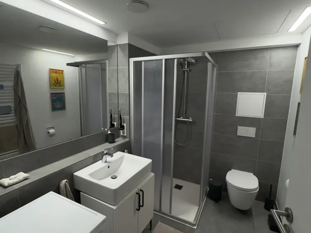 Helle & Moderne 3-Zimmer-Wohnung in bester Lage in Pempelfort