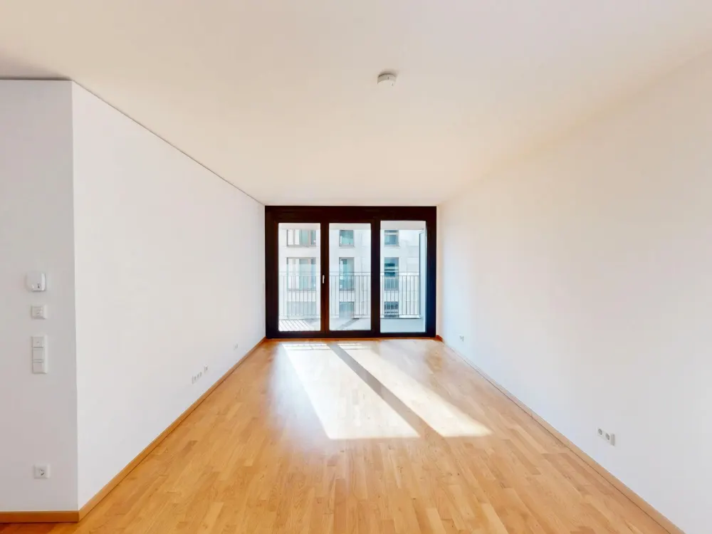 Urbanes Wohnen: 2 Zimmer mit Loggia in toller Lage