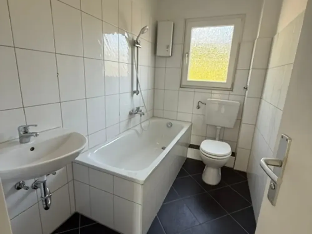 Besser geht es nicht! TOP 3-Zimmer-Wohnung in ruhiger Lage! September-Angebot ist 2 Monate MIETFREI