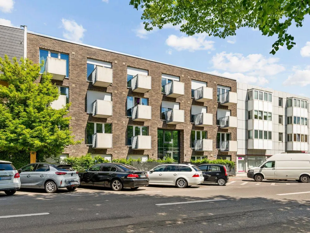 Hier lässt es sich wohnen und studieren! Helles 1-Zimmer-Apartment in Tempelhof