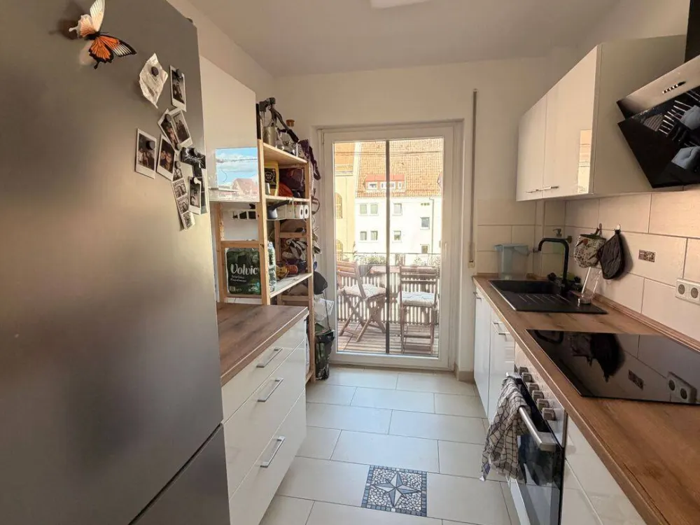 Helle 3-Zimmer-Wohnung mit 2 Balkonen am Maxplatz, Nürnberg Innenstadt