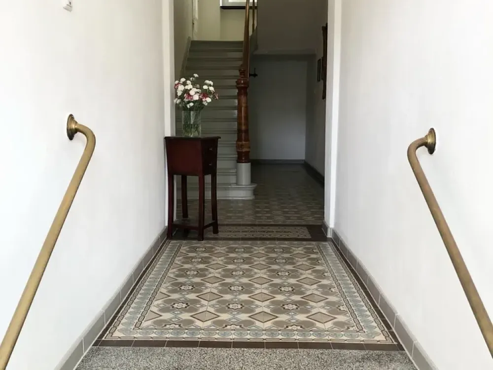 Living with Character: 1.5-Room Apartment with Garden in Haan