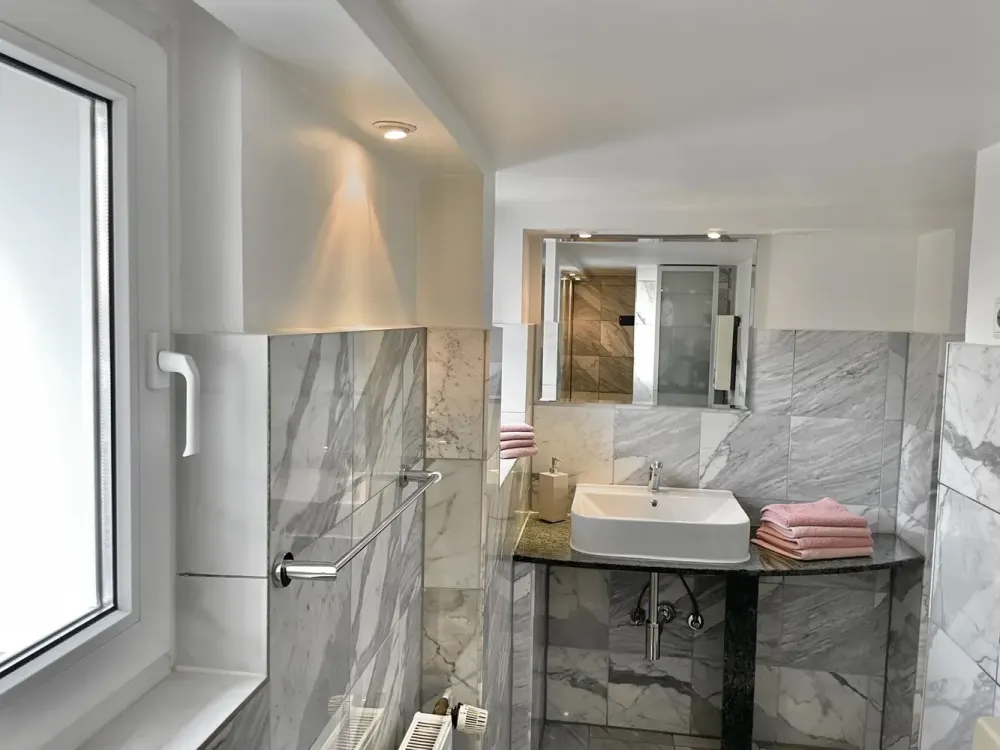 Living with Character: 1.5-Room Apartment with Garden in Haan