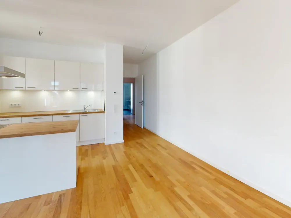 Platz für die ganze Familie! Helle 4-Zi-Whg mit 108m2 / gehobene Ausstattung mit Balkon_WE05