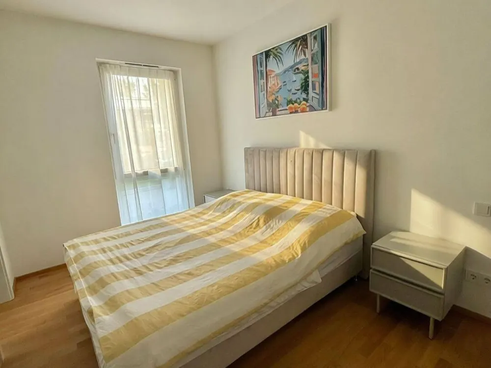 Gut ausgestattete 3 Zimmer Wohnung in bester Lage mit Terrasse direkt am Wöhrder See zu vermieten
