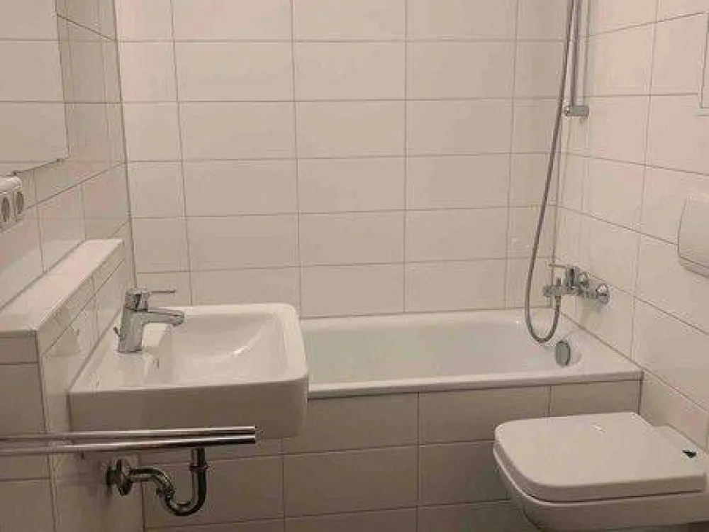 Family-friendly 3-room apartment near Zoopark!