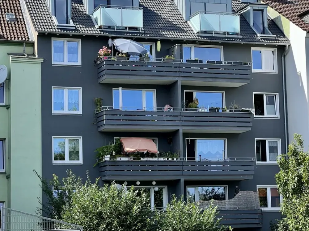 السكن المركزي في حي Gerichtsviertel, شقة جذابة من 3 غرف مع شرفة
