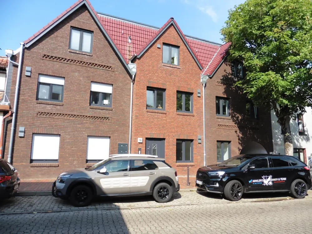 hochwertige 3-Zimmer-Wohnung mit Balkon in Altstadtlage