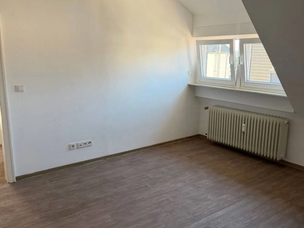 Beautiful Attic Apartment in Saarbrücken Gersweiler