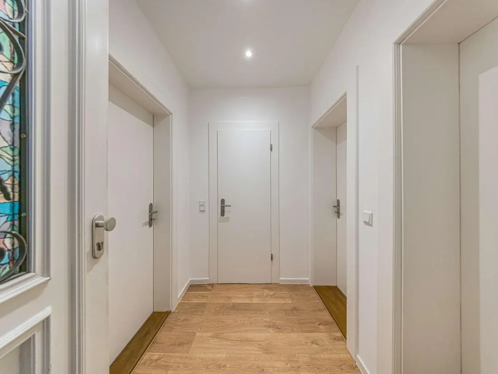 Erstbezug nach Modernisierung! Inkl. neuer EBK & Balkon