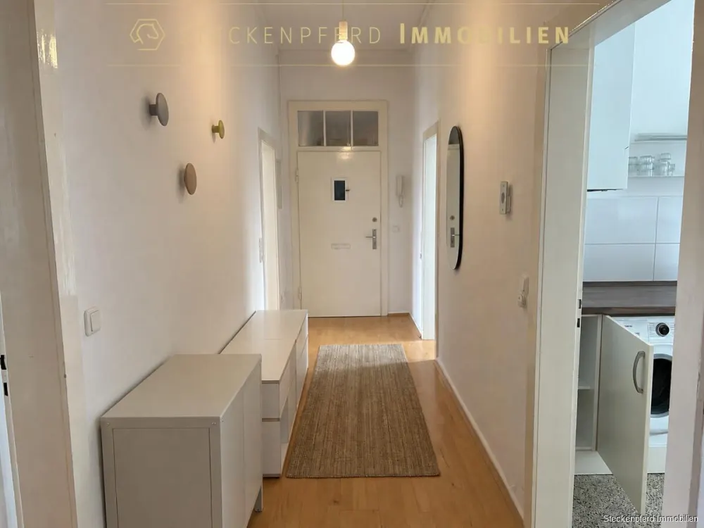 Stilvoll wohnen in der Südstadt, sanierte 3-Zi.-Altbauwohnung mit zwei Balkonen