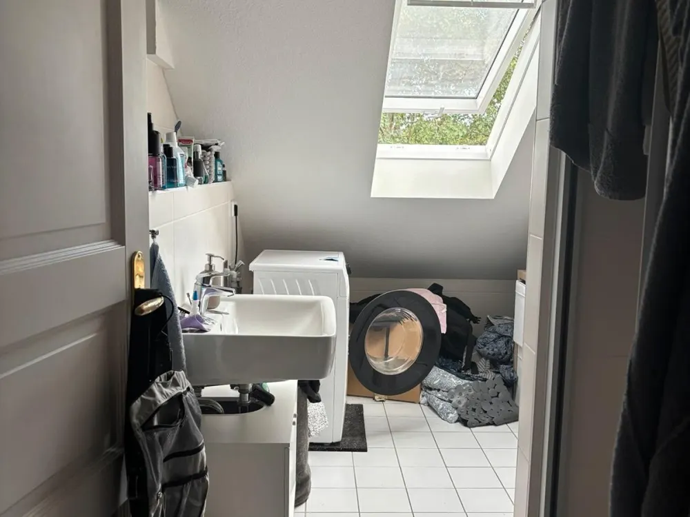 Nachmieter für 2-Raumwohnung im Dachgeschoss